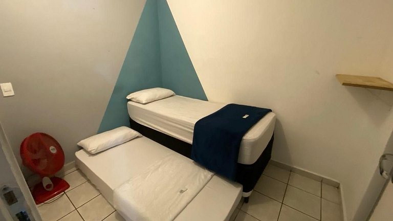 Casa inteira 4 Quartos e banheiros privativos