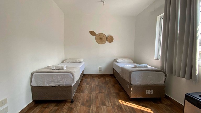 Quarto econômico para 4 pessoas